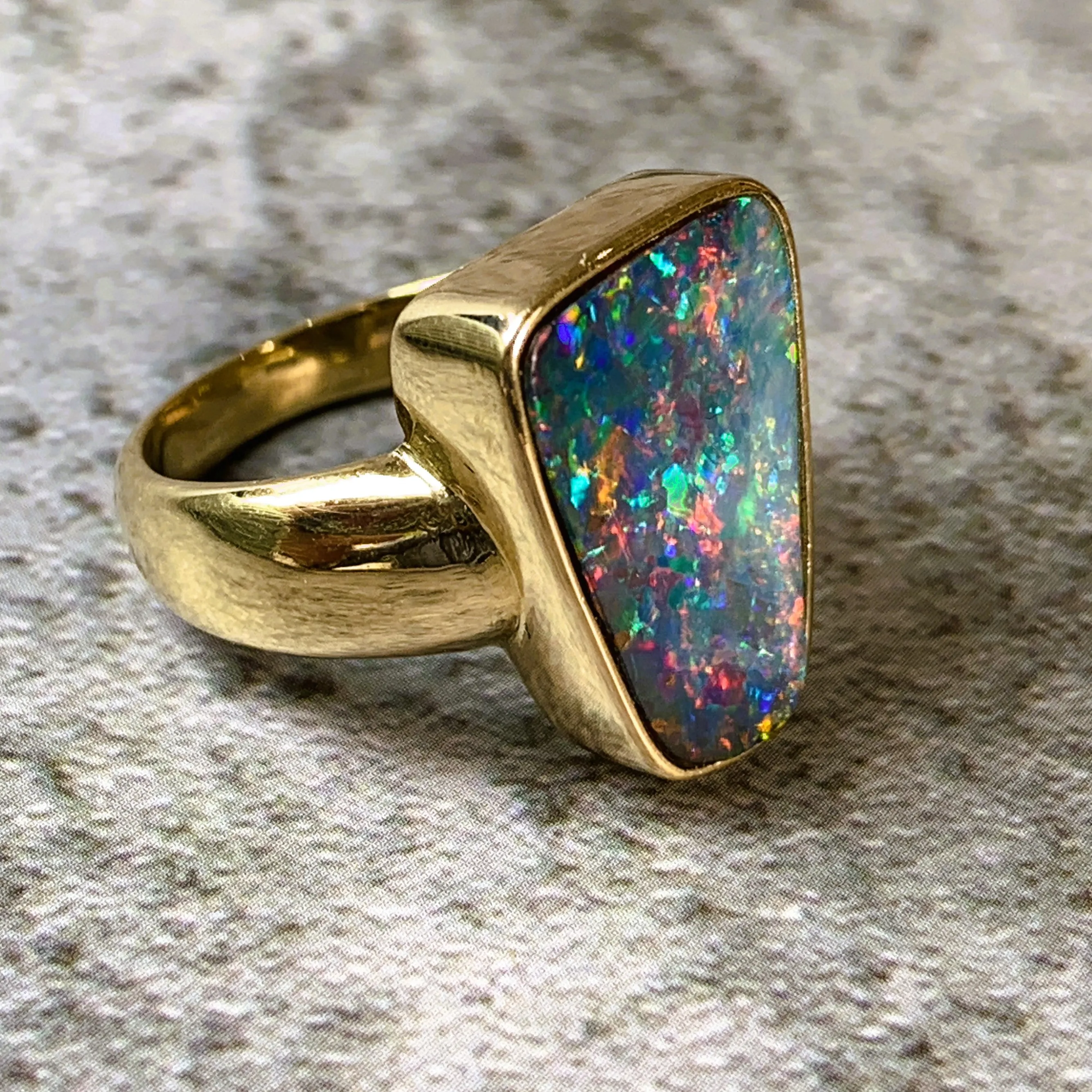 18kt Yellow Gold 5.42ct Queensland Boulder Fire Opal bezel set ring