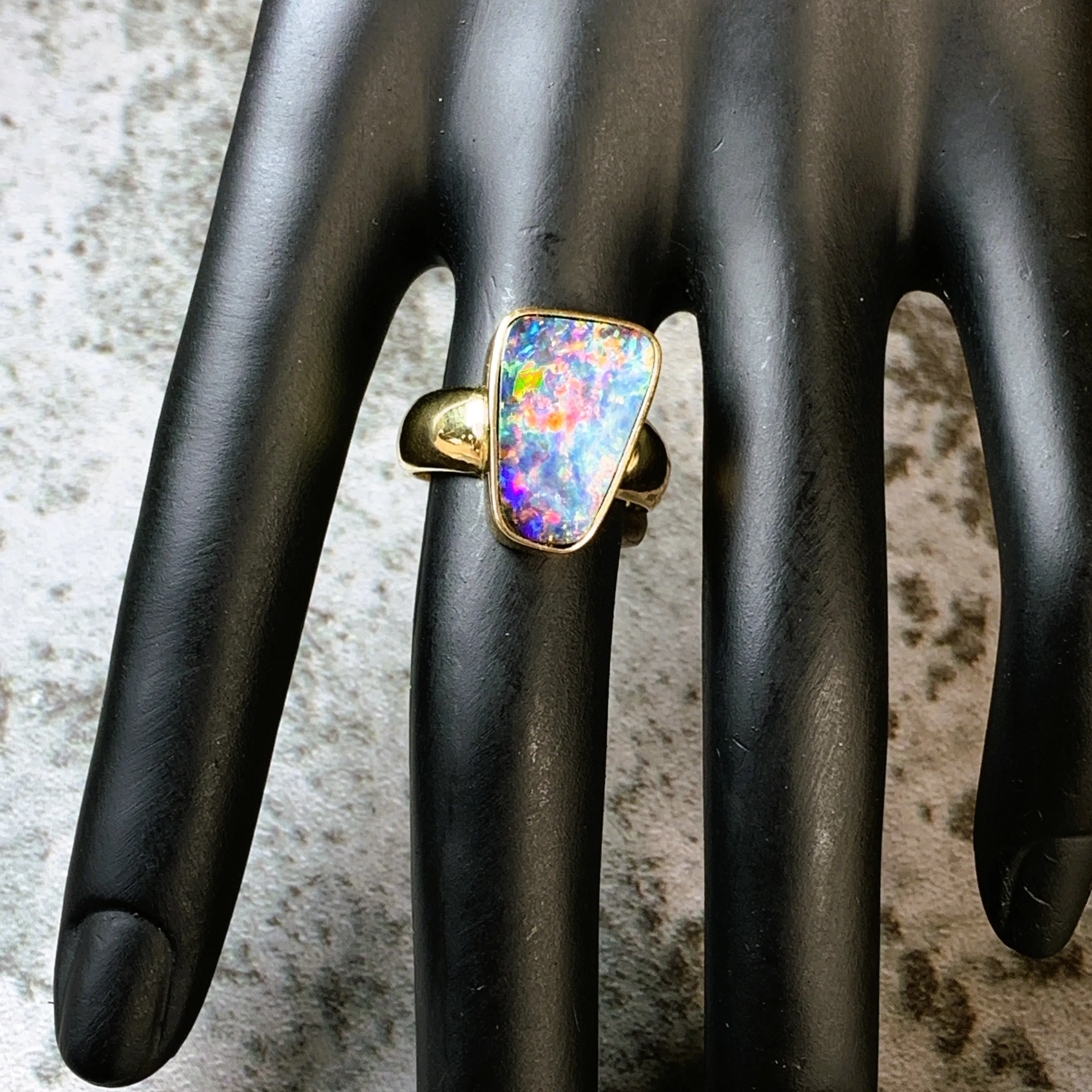 18kt Yellow Gold 5.42ct Queensland Boulder Fire Opal bezel set ring