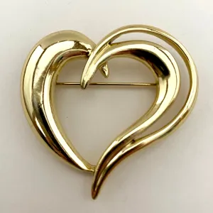 1980s AJC (American Jewelry Company) Heart Brooch