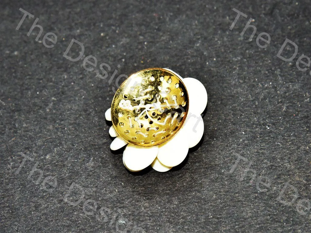 Acrylic Off White Flower Shaped Brooch
