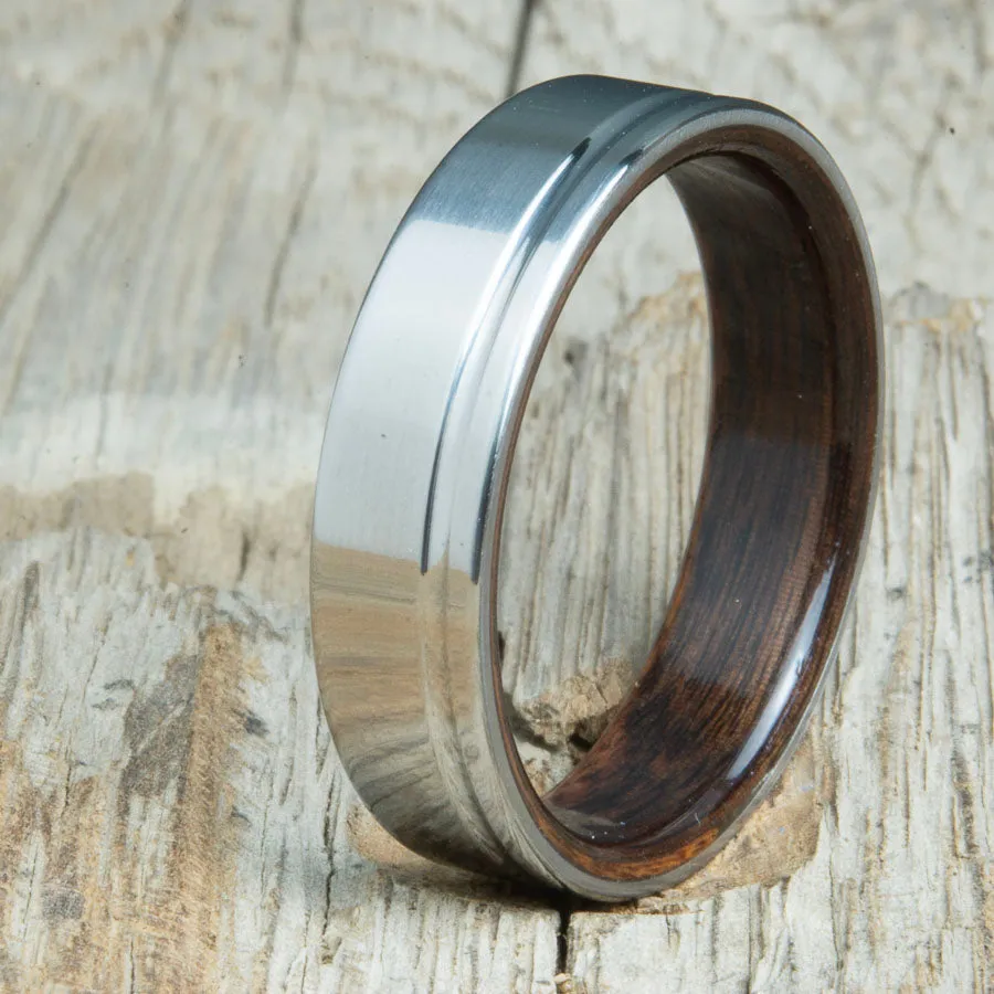 Bentwood Rosewood ring with 6mm polished offset groove titanium