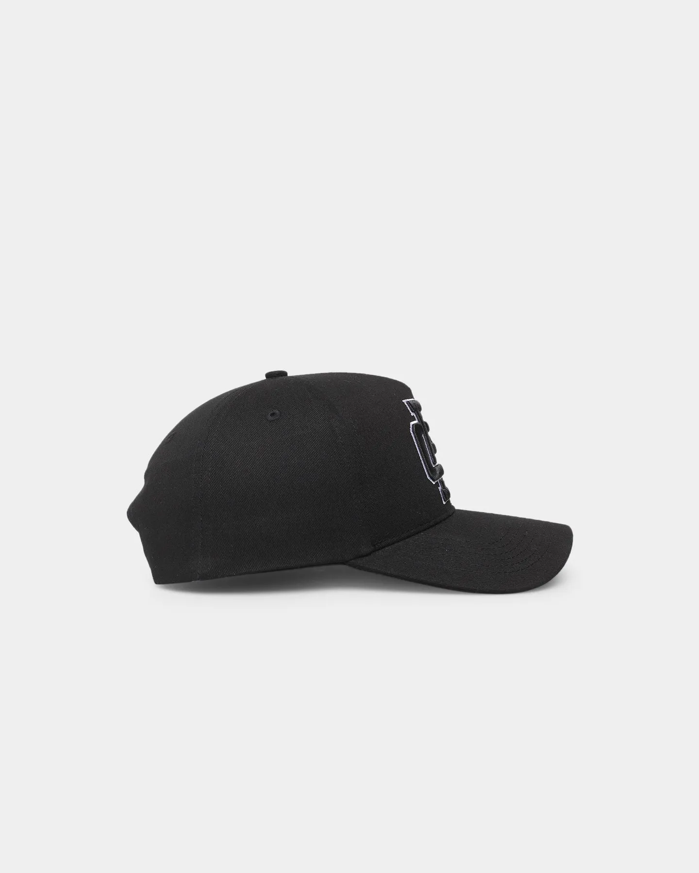 Carre Mono Snapback Black