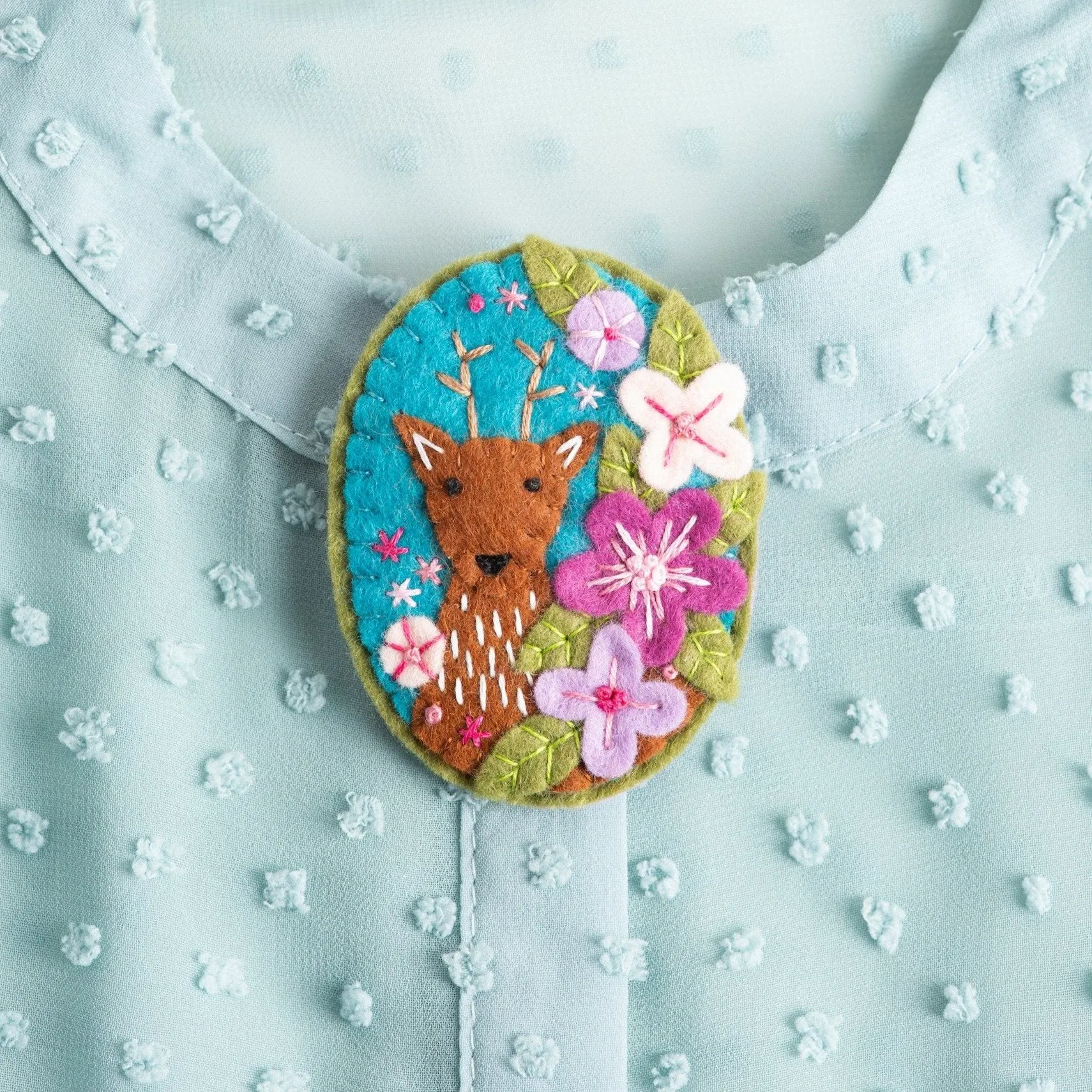 Deer Felt Craft Brooch Kit