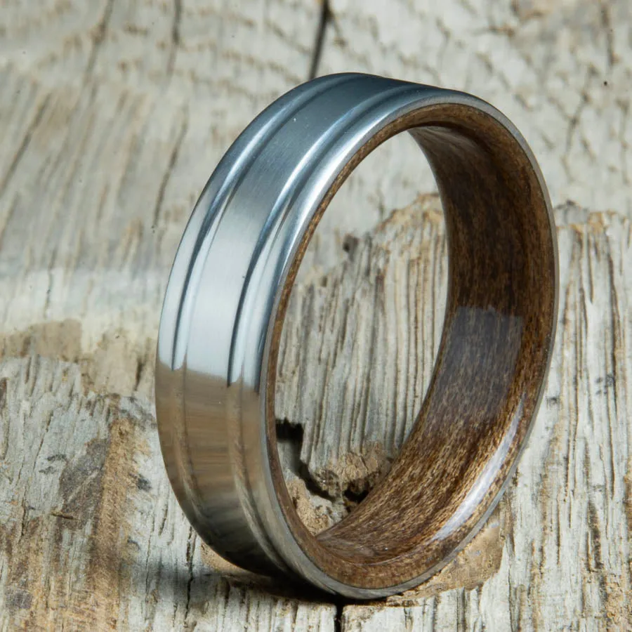 Double grooved satin titanium and Walnut wood ring