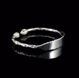 Engravable Heavy Cocoa Pod Bangle with Diamante Pattern