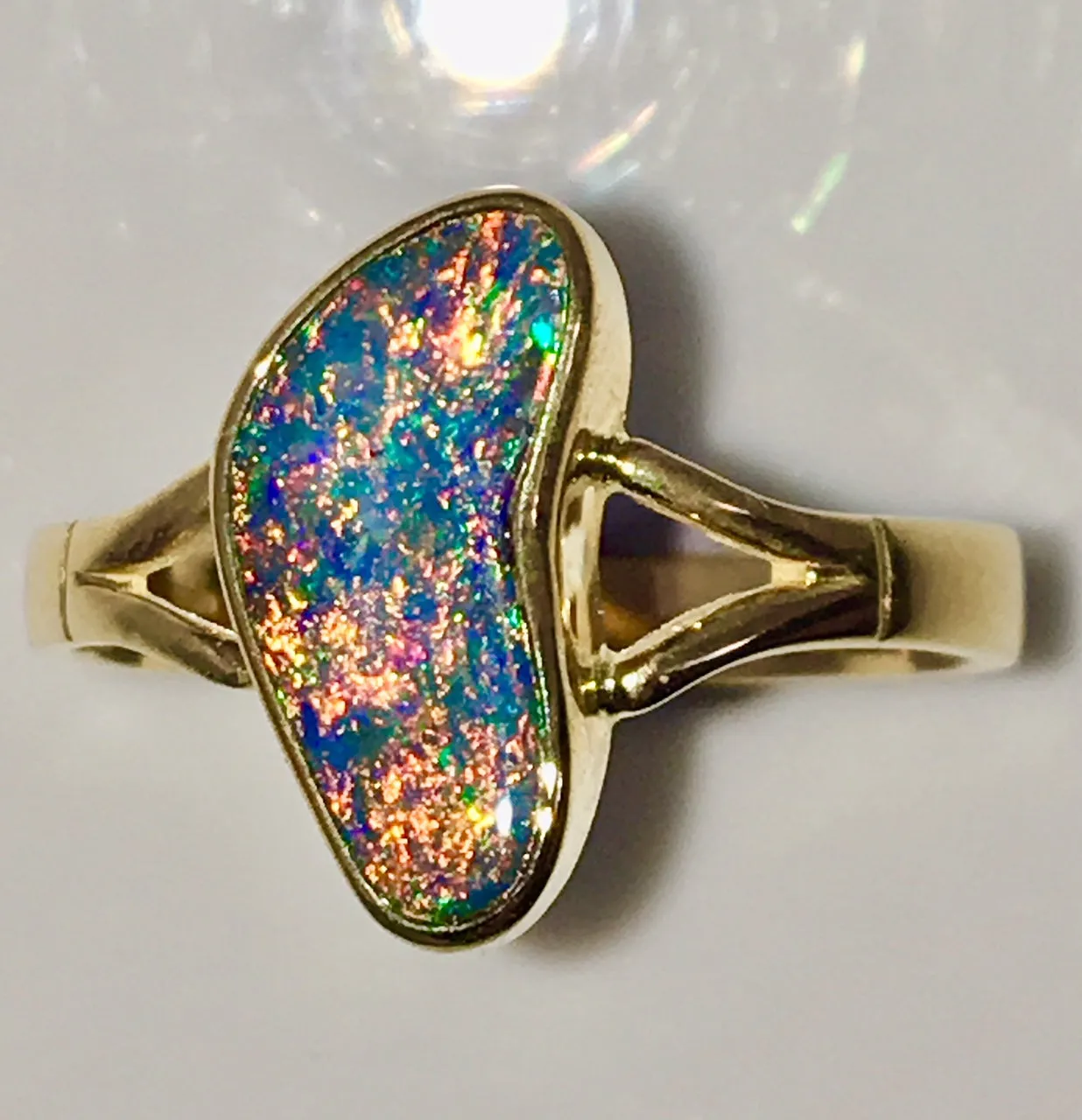 Gold Multi Coloured solid  boulder opal from Quilpie , 18K Ring