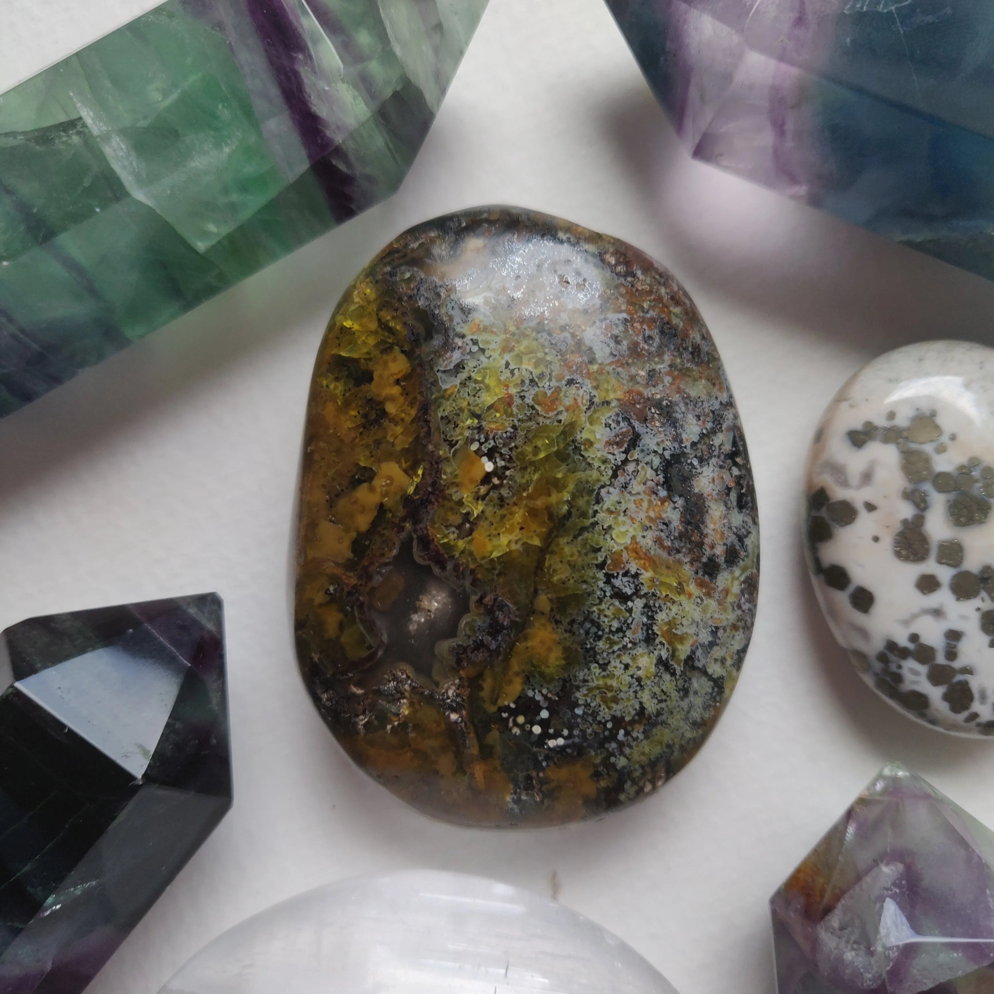 Matrix Green Opal Palm Stone (#2)