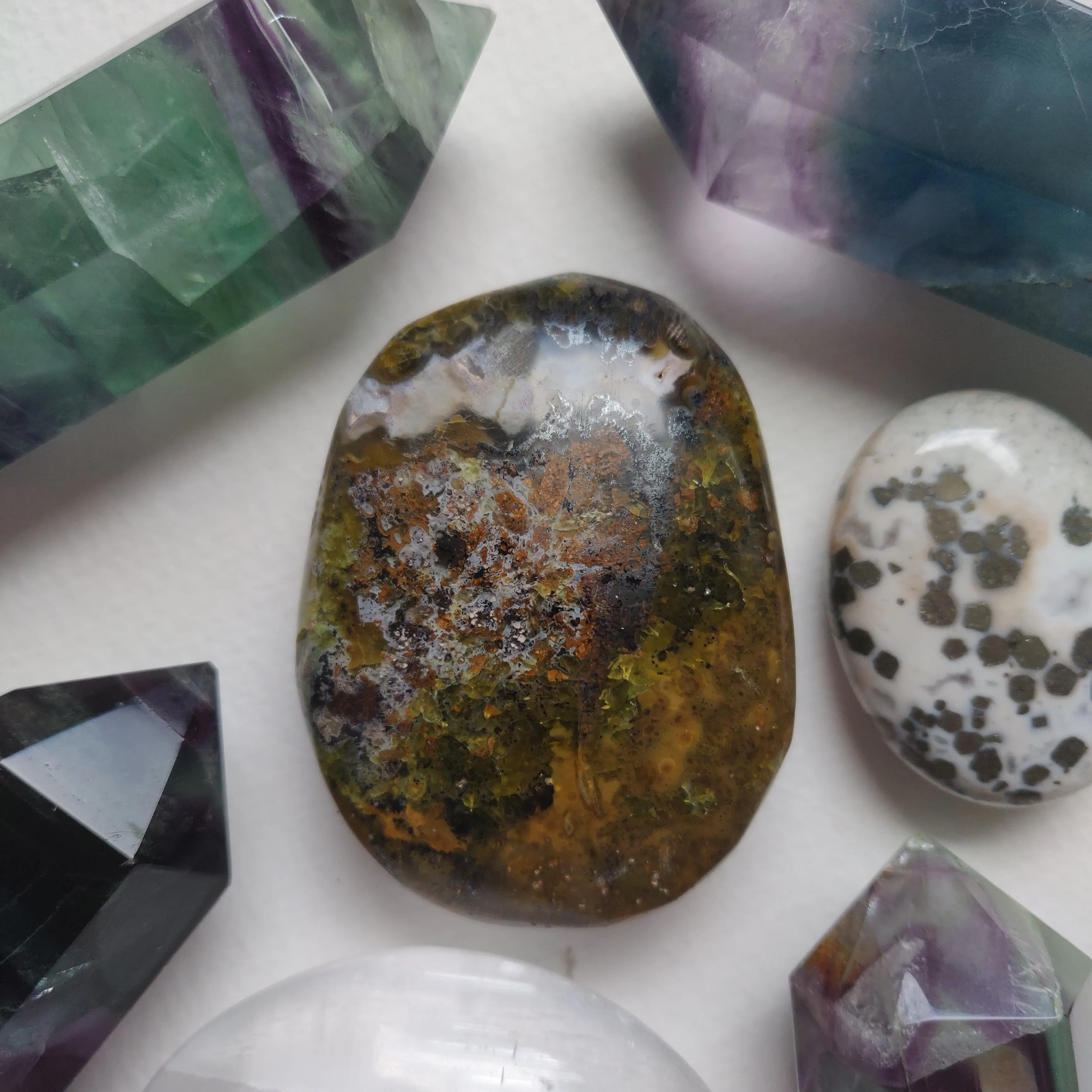 Matrix Green Opal Palm Stone (#2)