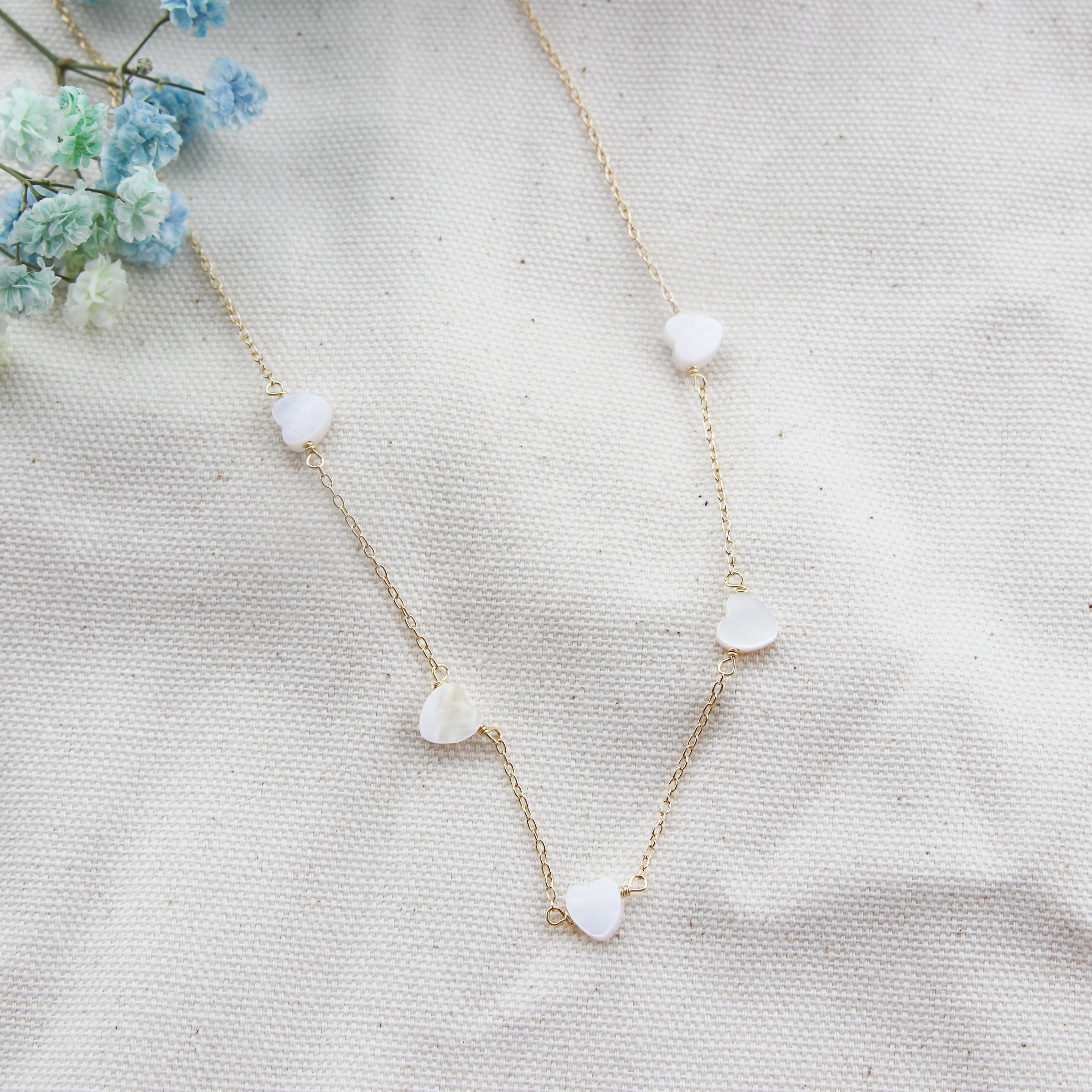 Nacre Hearts Necklace