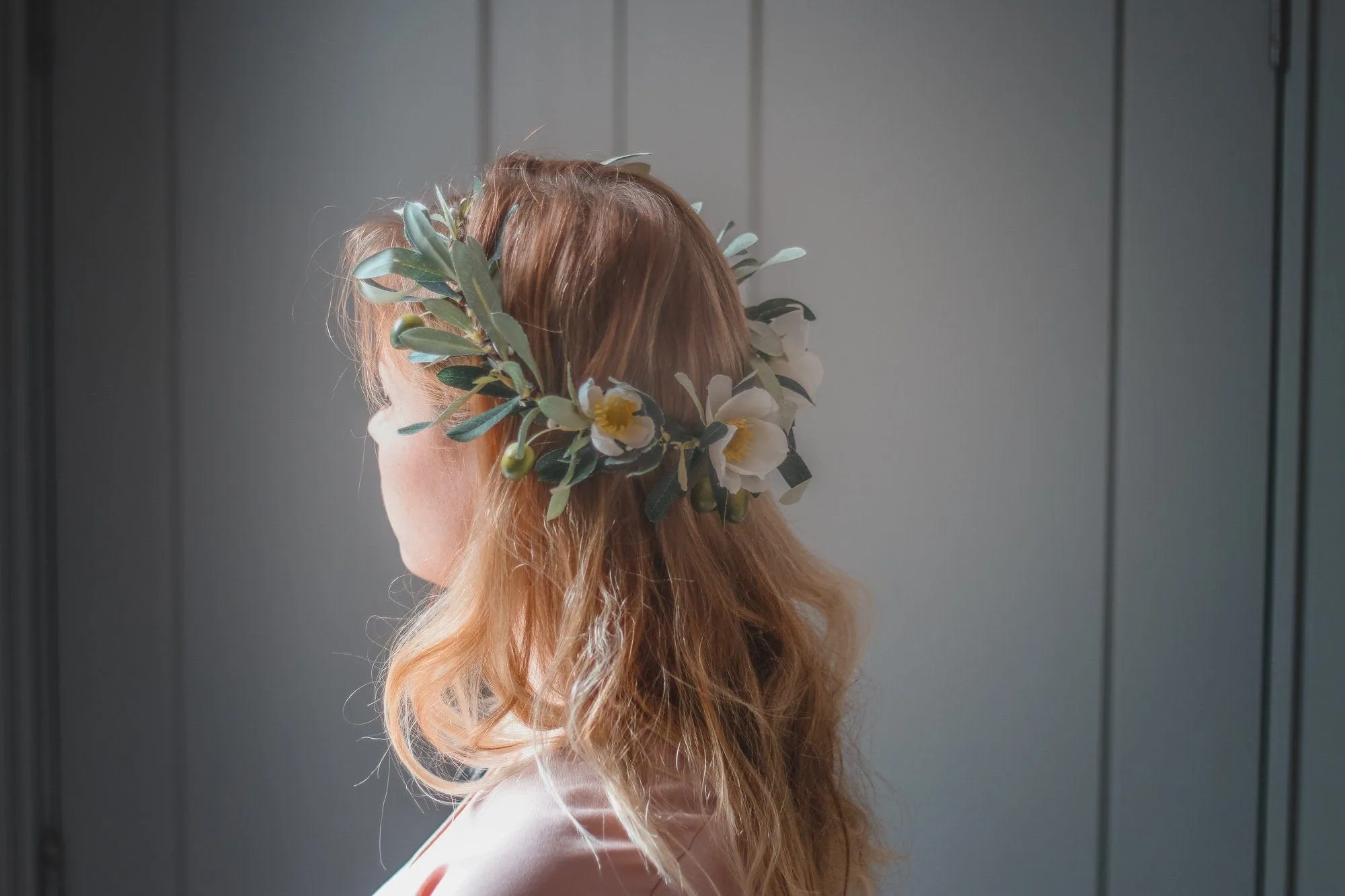Olive branch wedding crown, olive leaves and cream blossoms, wedding crown, boho wedding crown, Greek style wedding crown