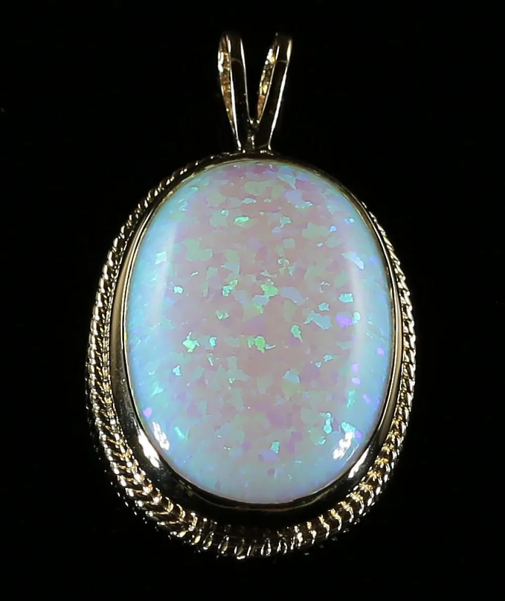 Opal Gold Pendant 30Ct In Size