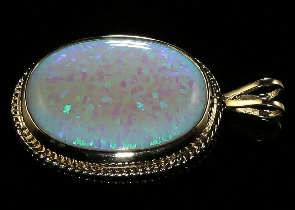 Opal Gold Pendant 30Ct In Size