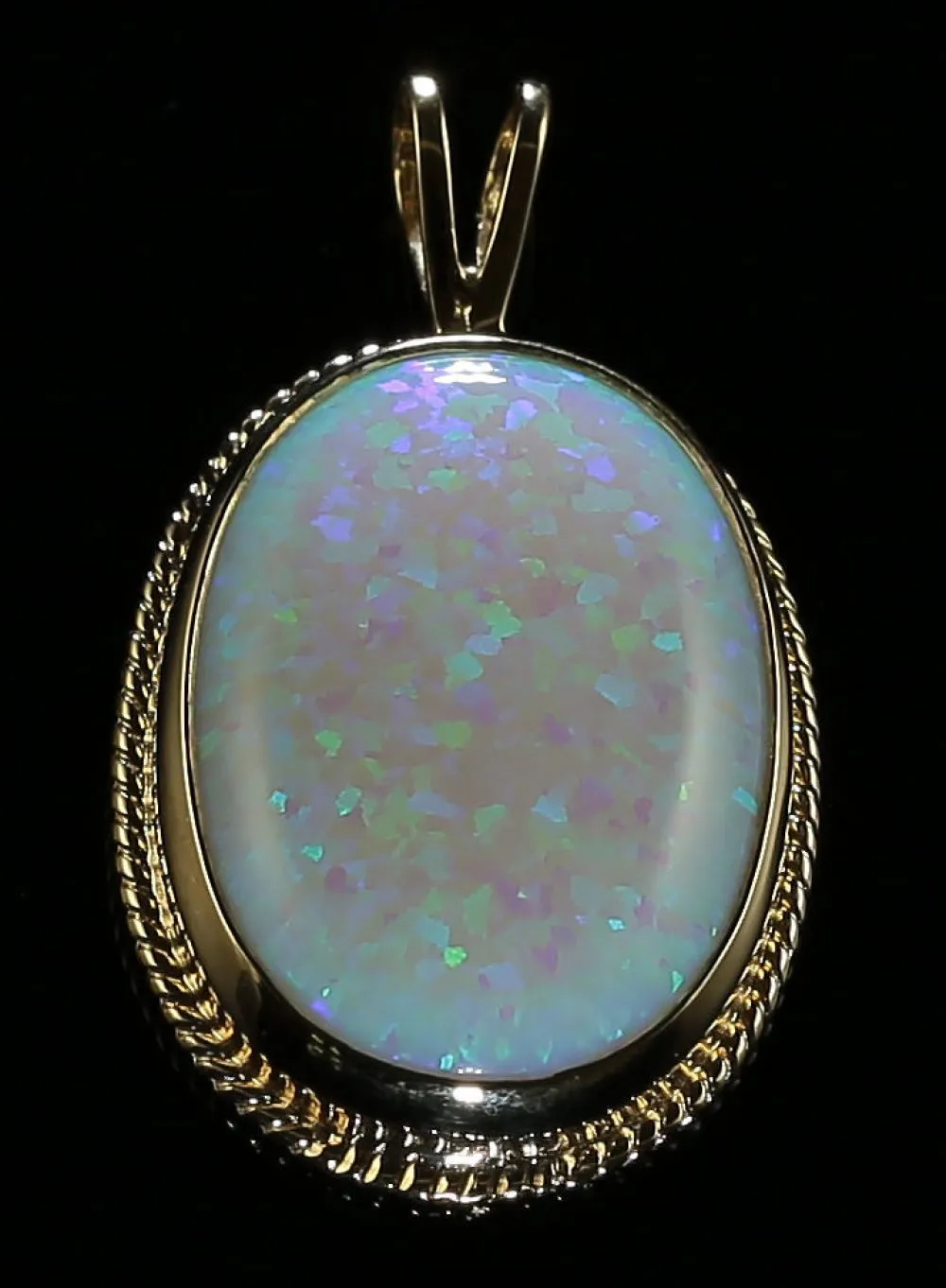 Opal Gold Pendant 30Ct In Size