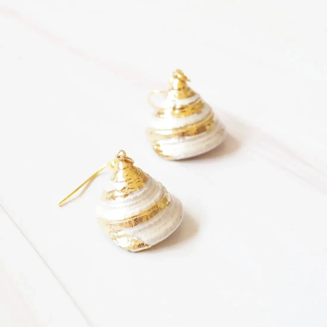 Pearl Trochus Seashell Drop Earrings