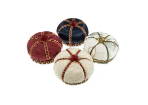 Pincushion: Crown