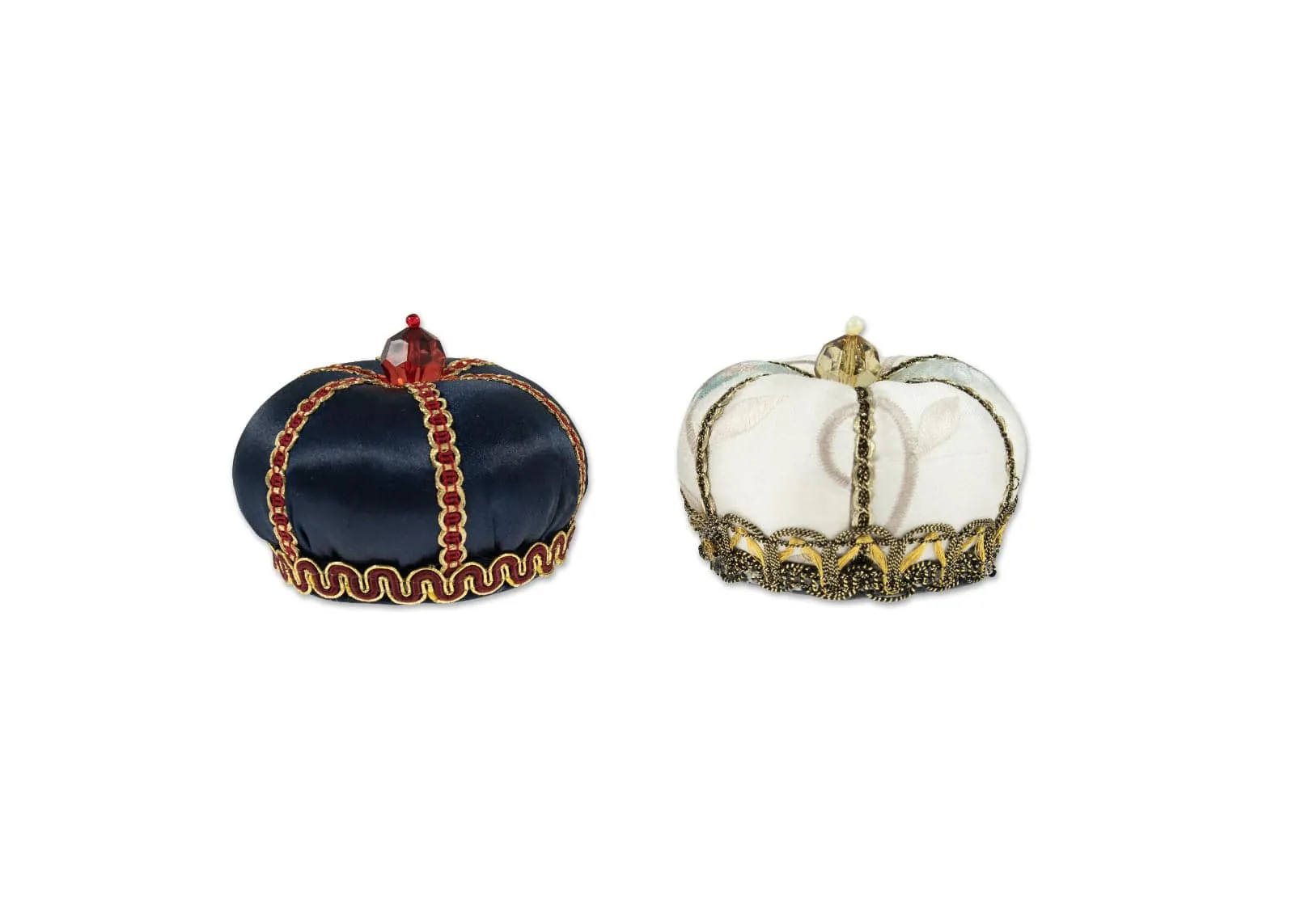 Pincushion: Crown