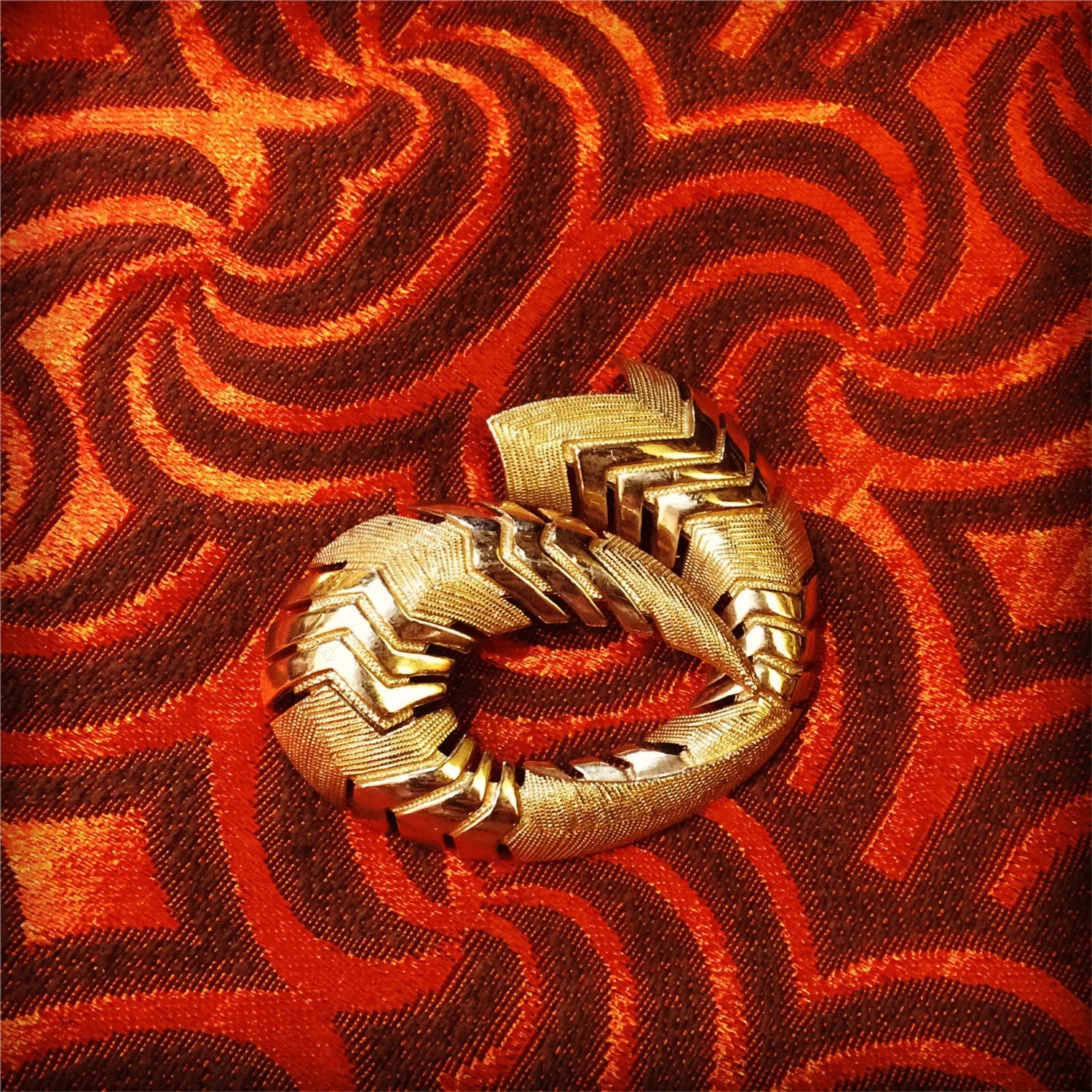 Retro 70s brooch by Monet