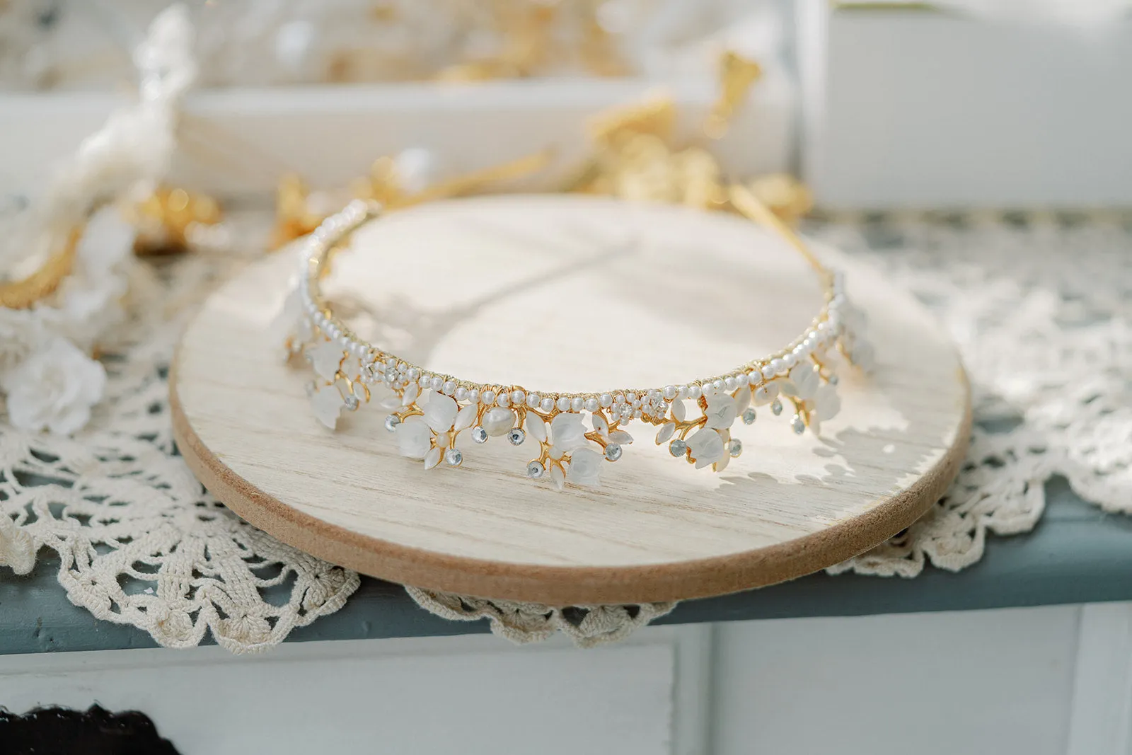 rhinestones and pearls adorned headband ANA- 25015
