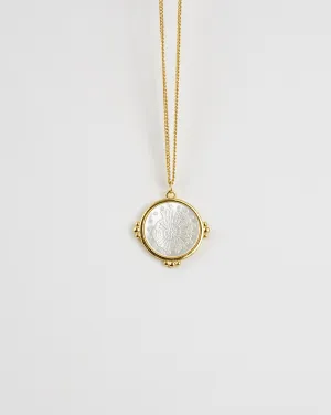 Sea Shell Print Pearl Necklace