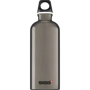 SIGG Traveller 0,6L Smoked Pearl | Buy SIGG Traveller 0,6L Smoked Pearl here | Outnorth