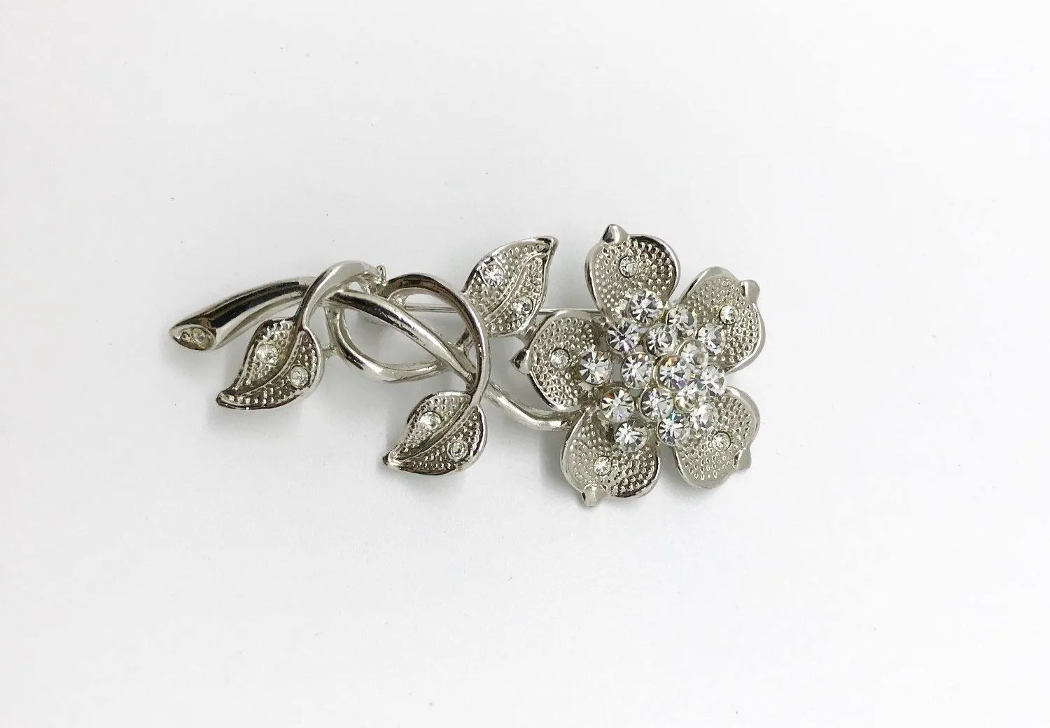Sparkling Detailed Iridescent Rhinestone Flower Brooch