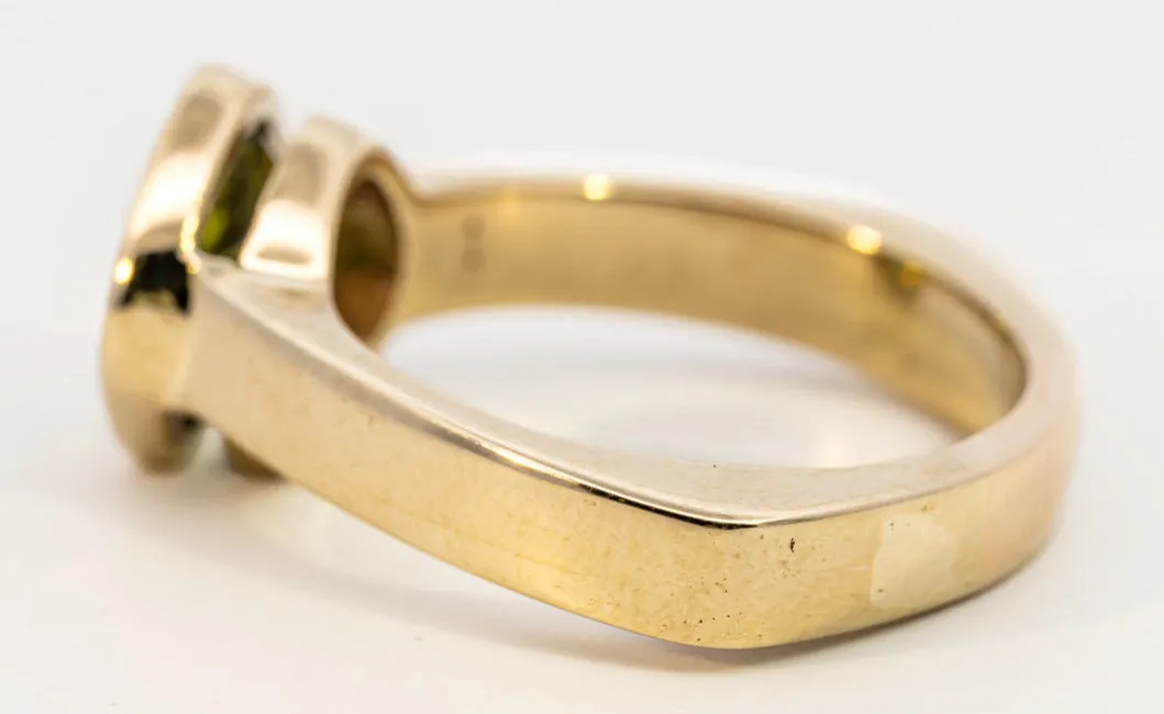 Unique Yellow Gold Peridot Ring (Men's/Women's)