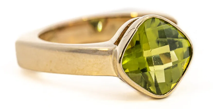 Unique Yellow Gold Peridot Ring (Men's/Women's)