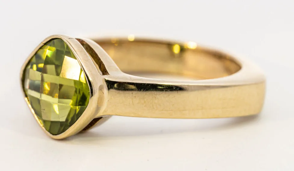 Unique Yellow Gold Peridot Ring (Men's/Women's)