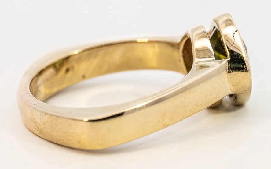 Unique Yellow Gold Peridot Ring (Men's/Women's)