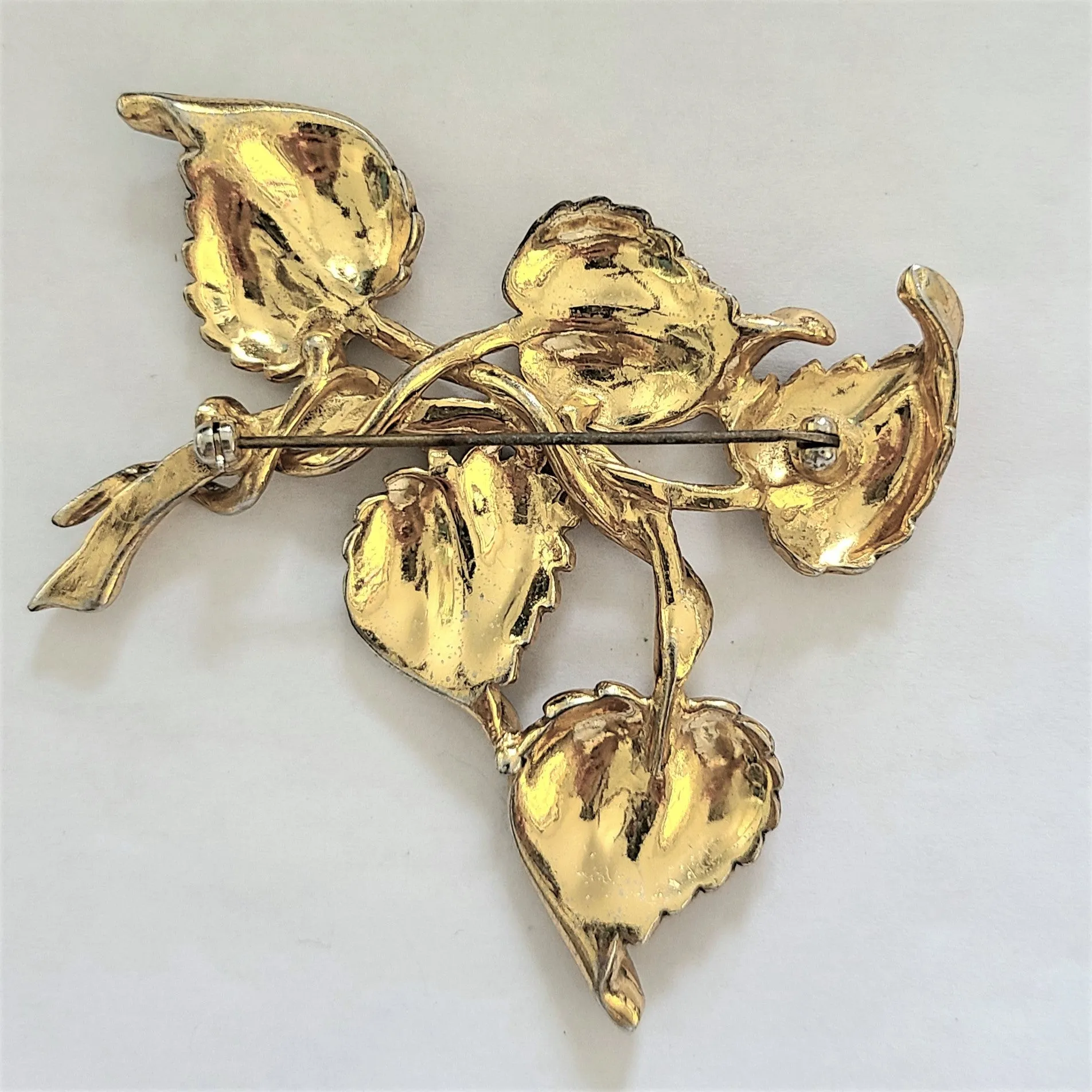Unsigned DeRosa Caramel Enameled Brooch with Rhinestone Accents