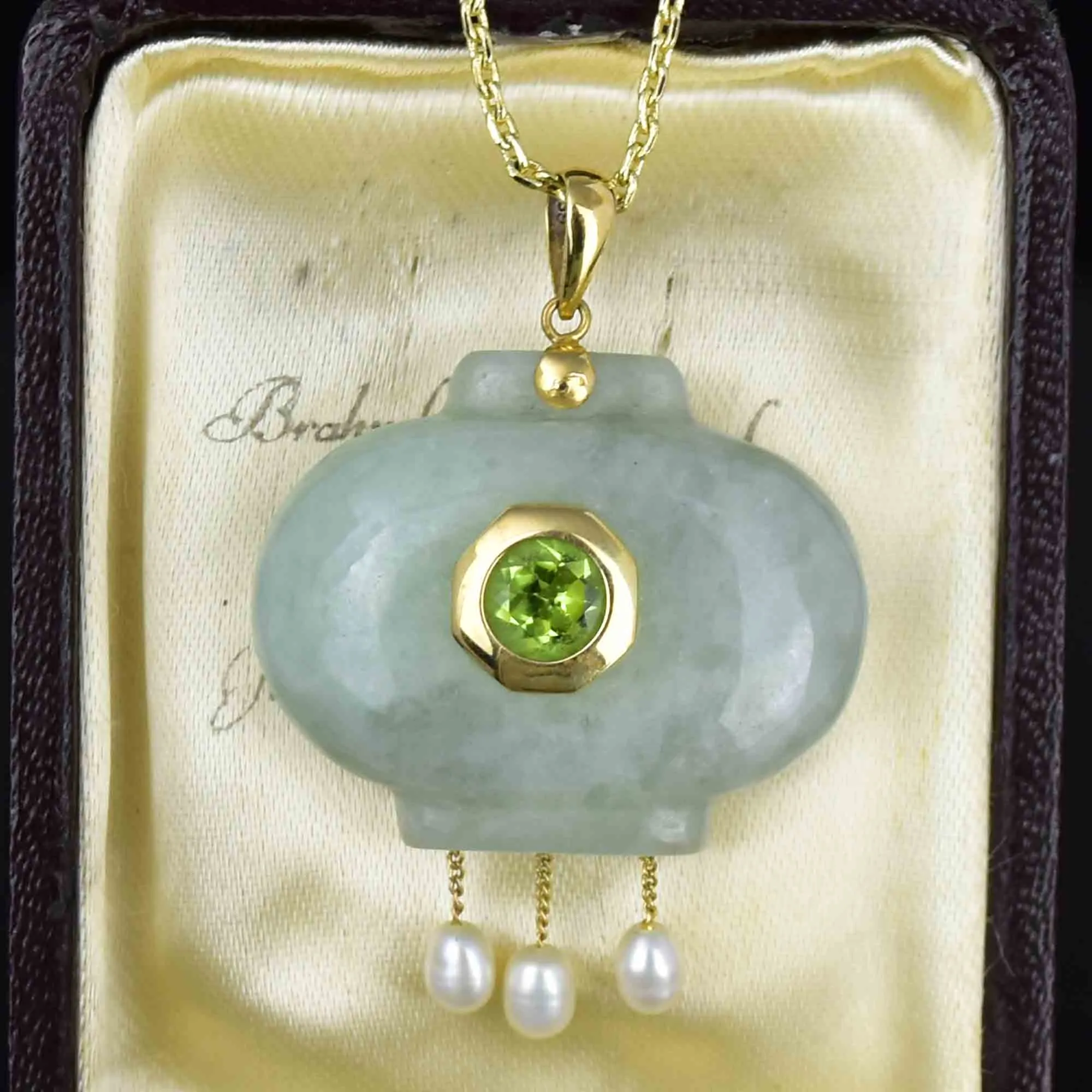 Vintage 14K Gold Carved Jade Peridot Pearl Pendant Necklace