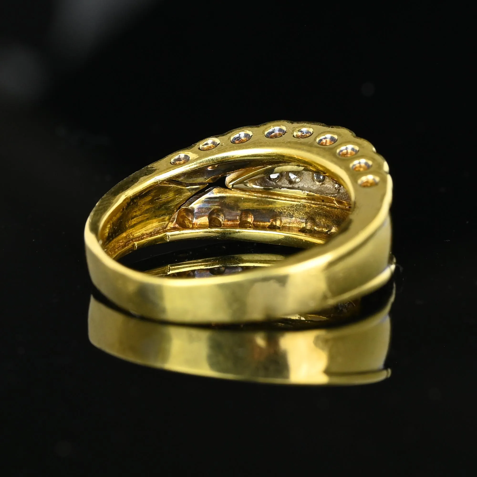 Wide 18K Gold Scallop Edge Diamond Five Stone Ring Band